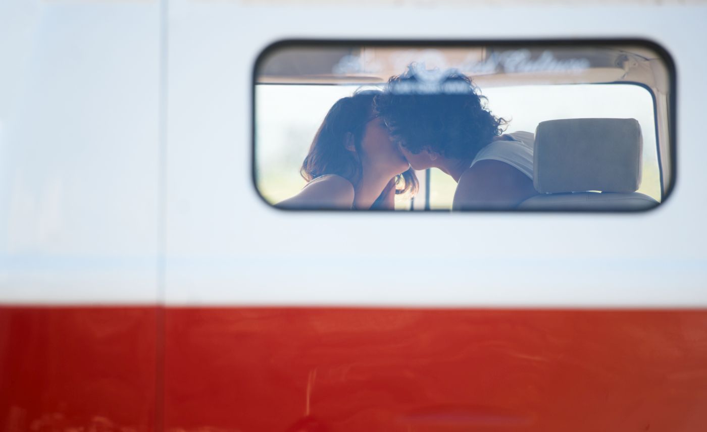 Οι πιο βολικές στάσεις για απολαυστικό σεξ στο αυτοκίνητο