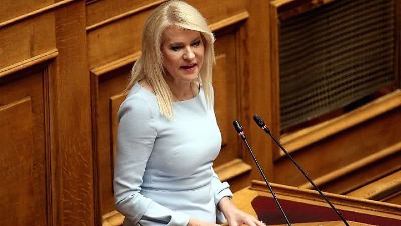 Άμεση στήριξη στους βερικοπαραγωγούς της Πέλλας ζητά η Θεοδώρα Τζάκρη