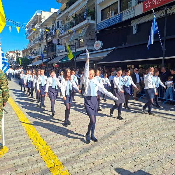 Με λαμπρότητα και κλίμα συγκίνησης γιορτάστηκε η 114η Επέτειος Απελευθέρωσης των Γιαννιτσών
